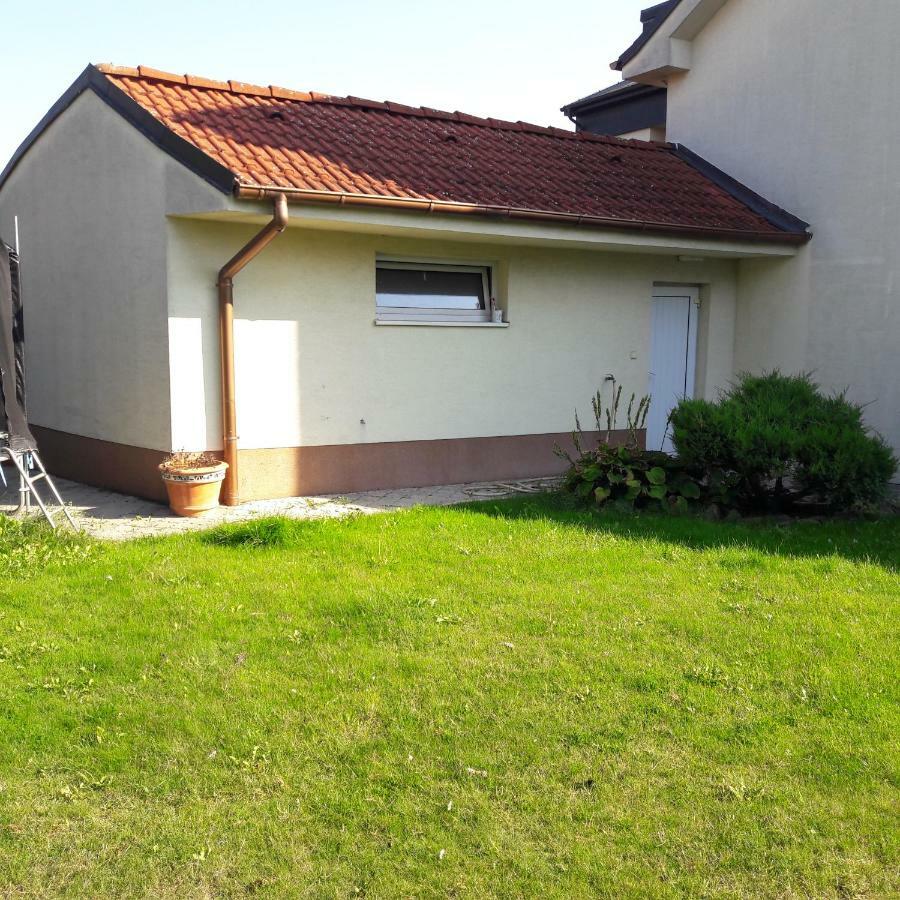 Villa Kysucka Senec Eksteriør bilde